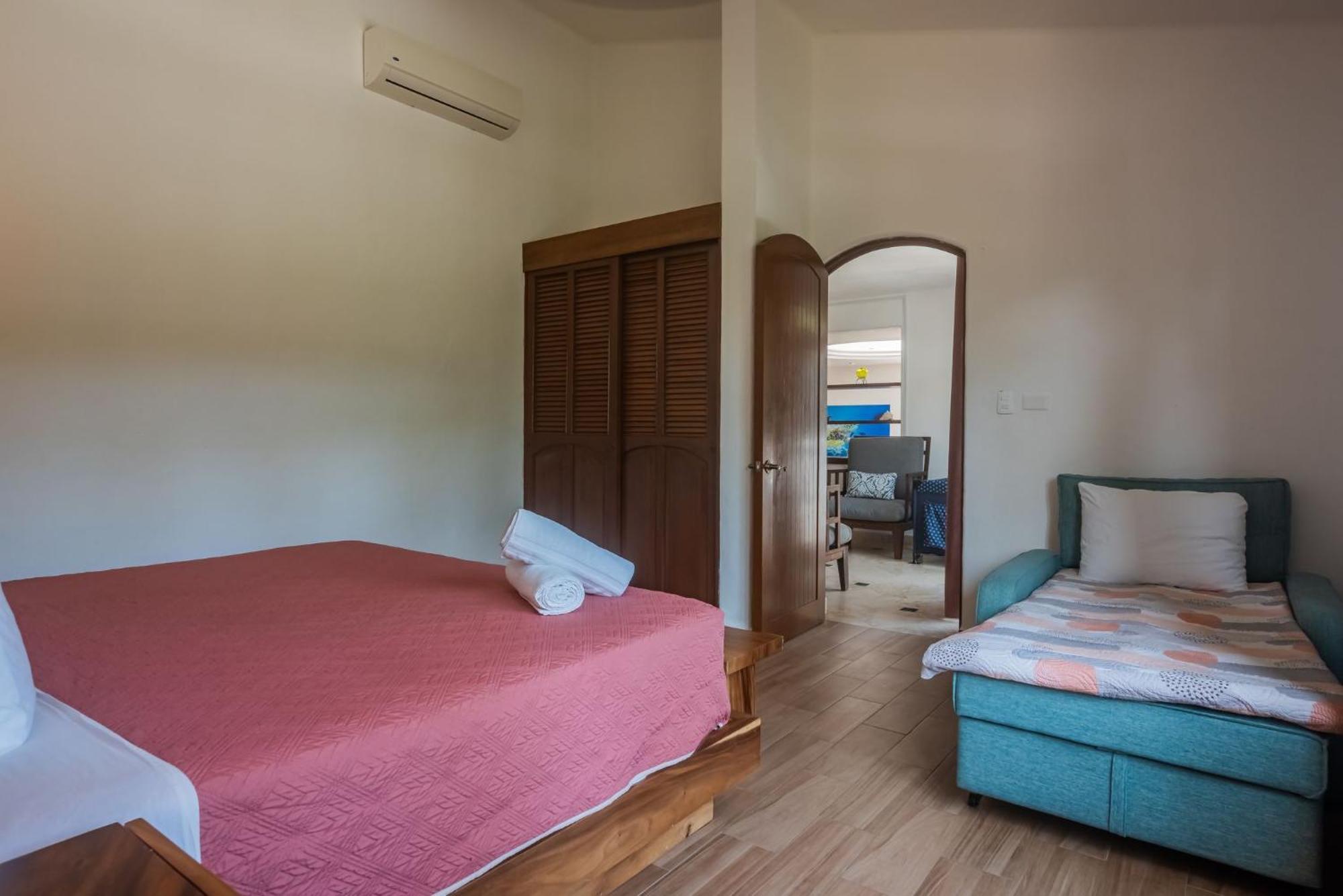 Villa Golf Beach Holiday Rental Private Pool Bbq Maid Service