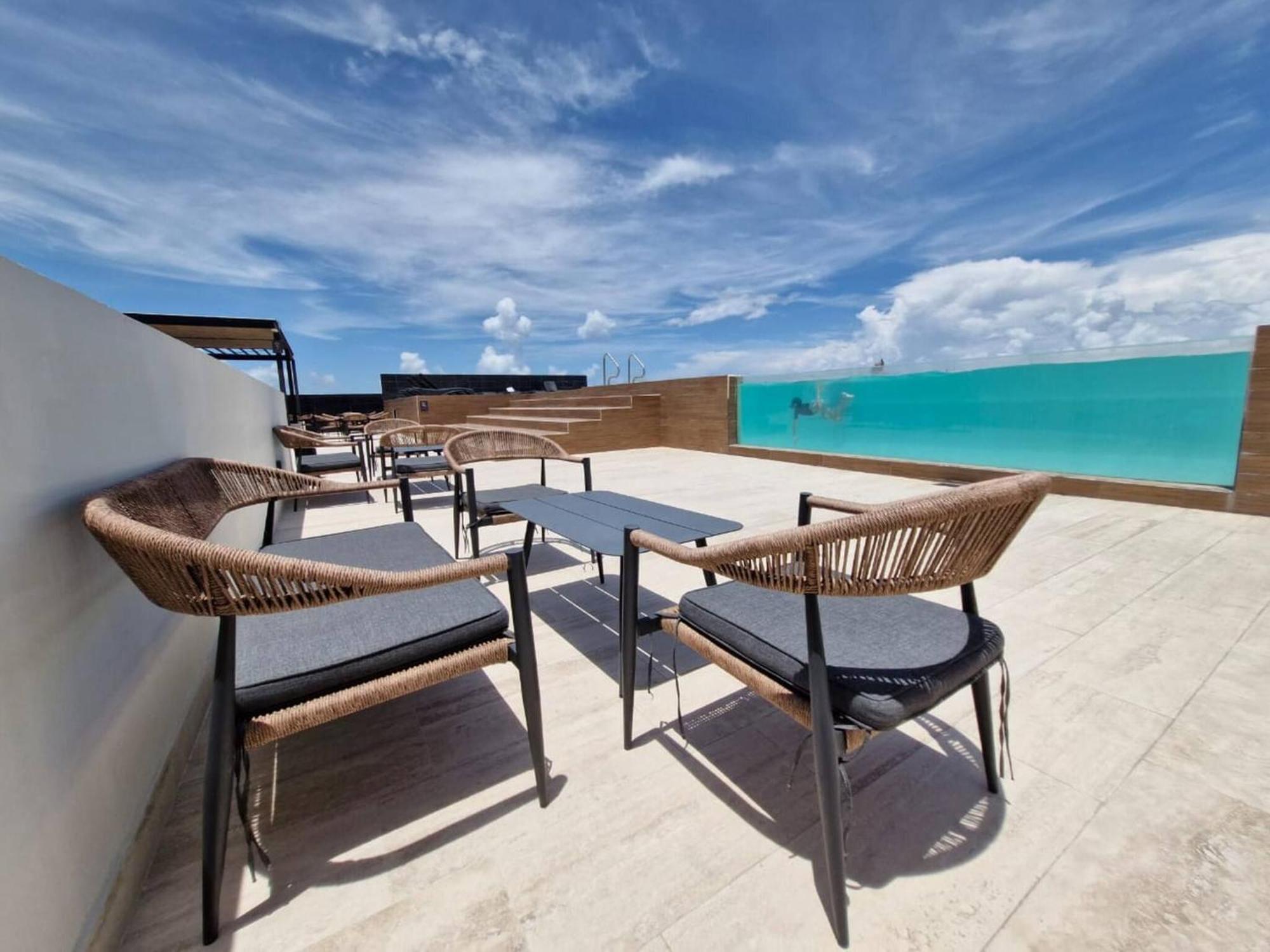 Luxury 2br In Pdc, Steps From *
