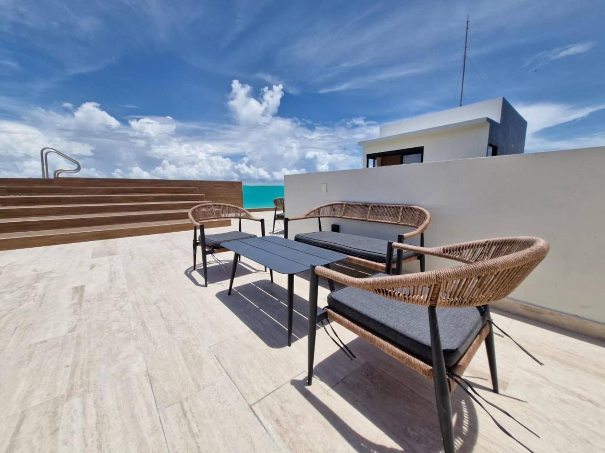 Luxury 2br In Pdc, Steps From * Playa del Carmen