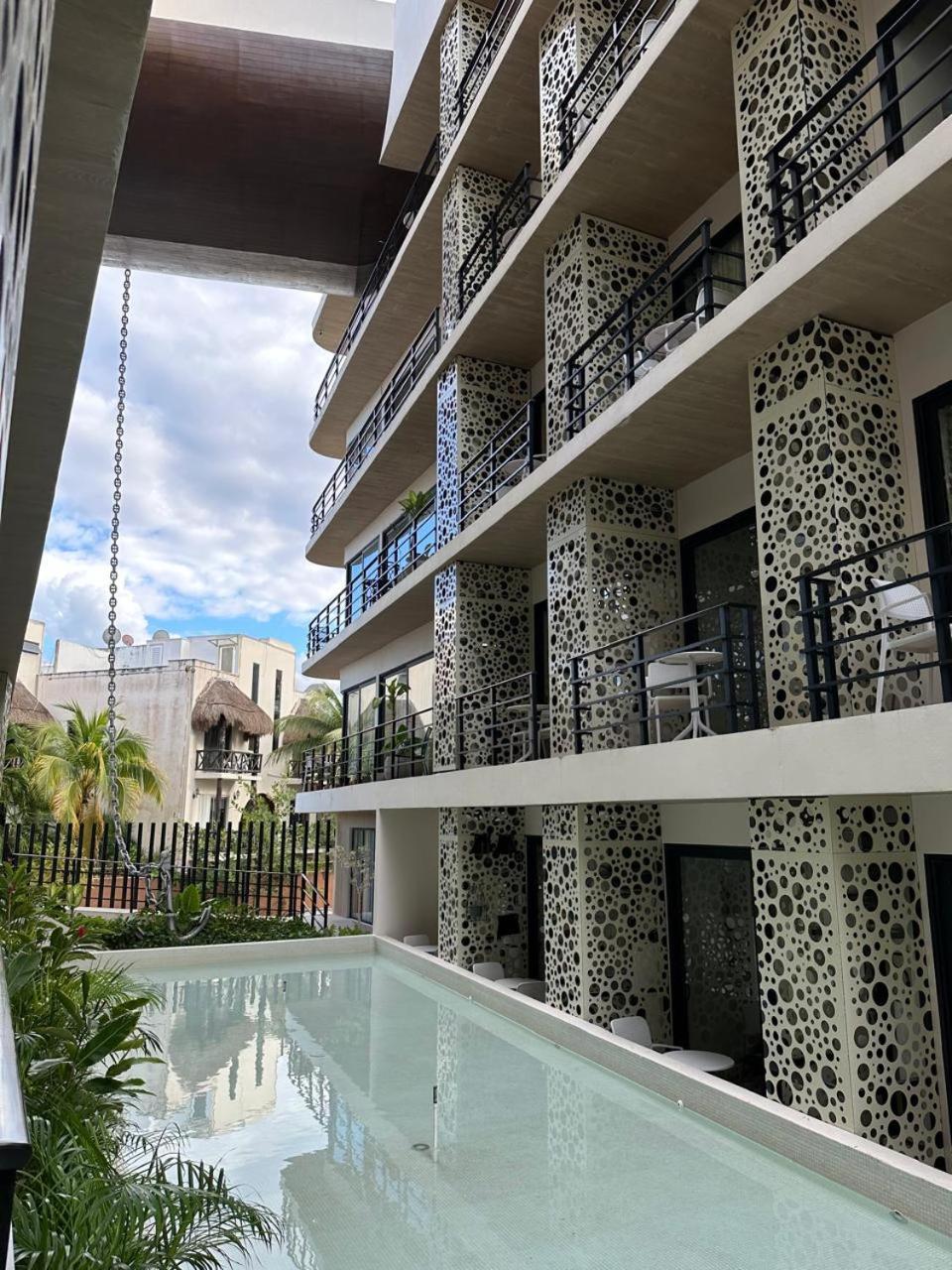 150 M From Playa Pelicanos And 5th Ave Apartment *