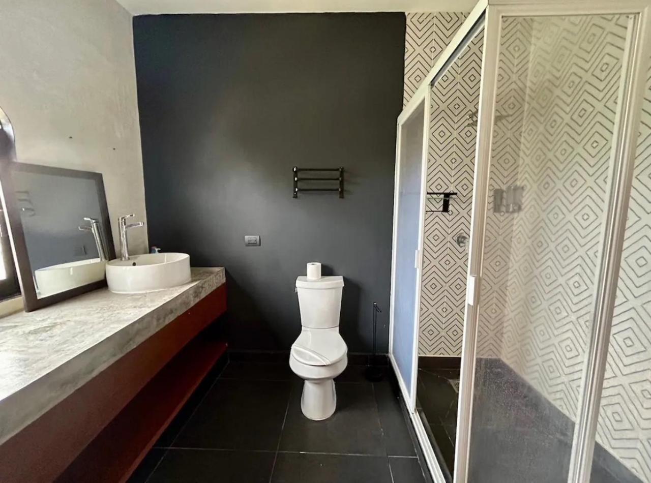 Apartment Private 3 Floors Building