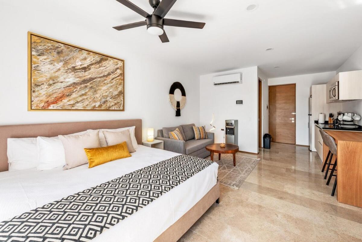 Apartment Modern & Cozy With Rooftop Pool & Gym Playa del Carmen