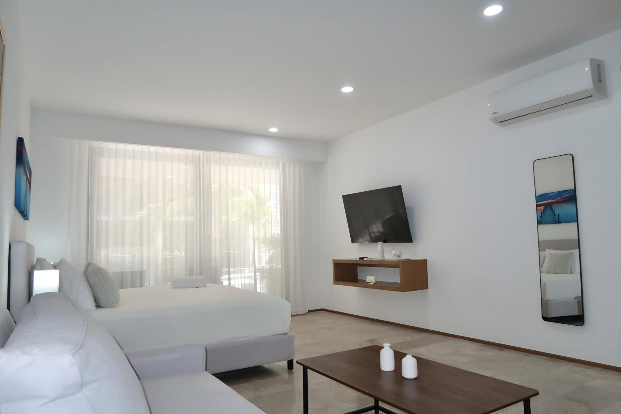 Apartment Modern Refuge Just Steps From 5th Avenue