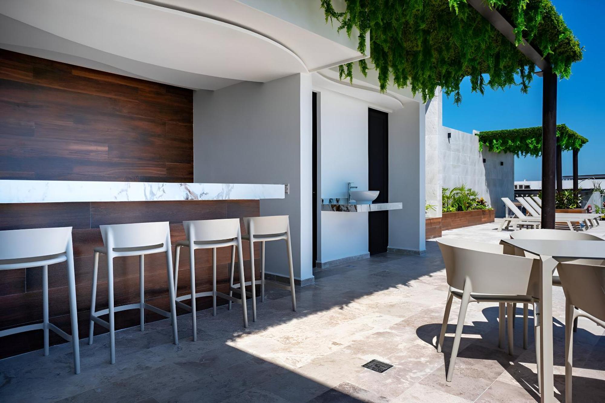 Apartment Modern Refuge Just Steps From 5th Avenue