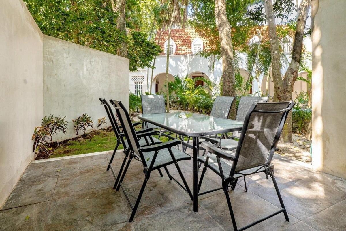In Duplex One Block From Playacar Apartamento *