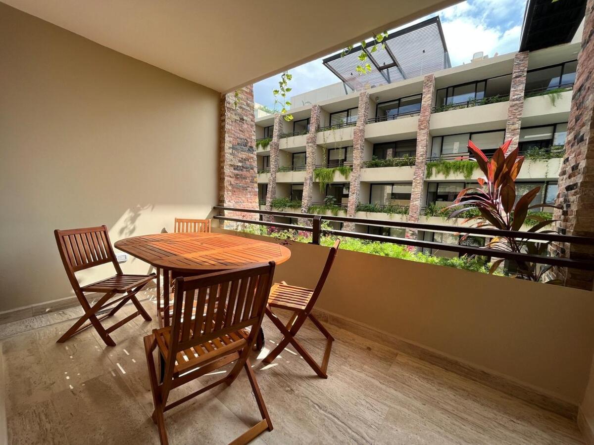 Luxurious Studio, Căn hộ *