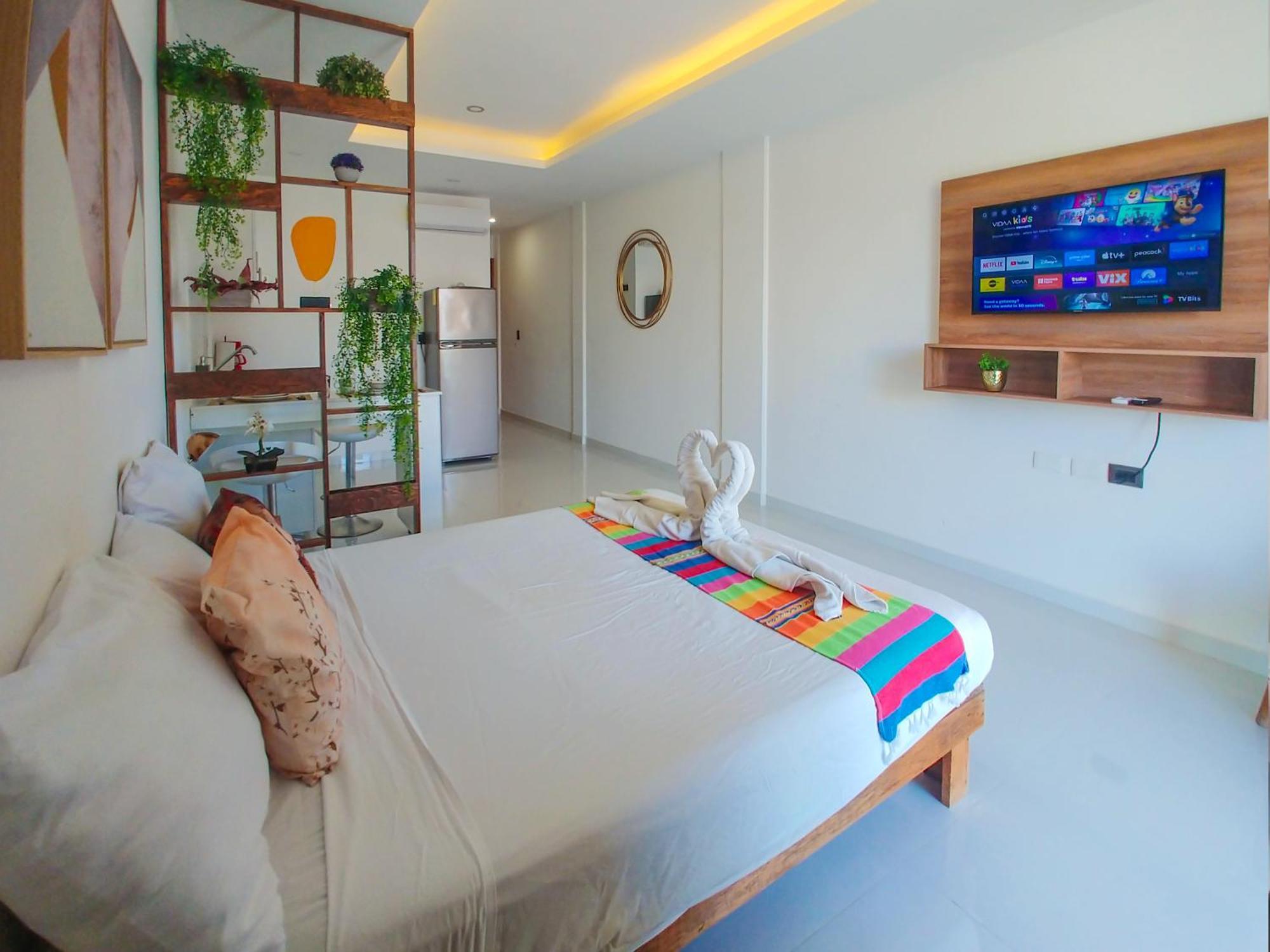 Apartment 500m To L Queen Beds Kitchen L Pool Patio Gym Bikes Ac 30203 *