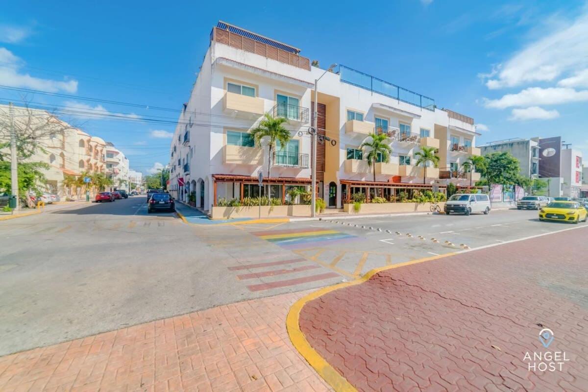 Ideal Group Getaway 4 Blocks To The & Pool Apartment Playa del Carmen