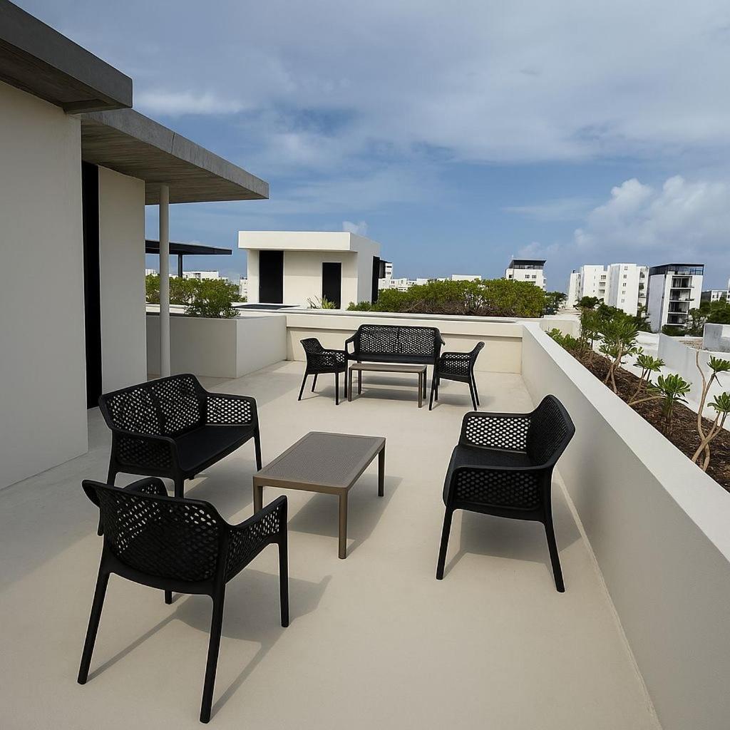 Aparthotel Mk *