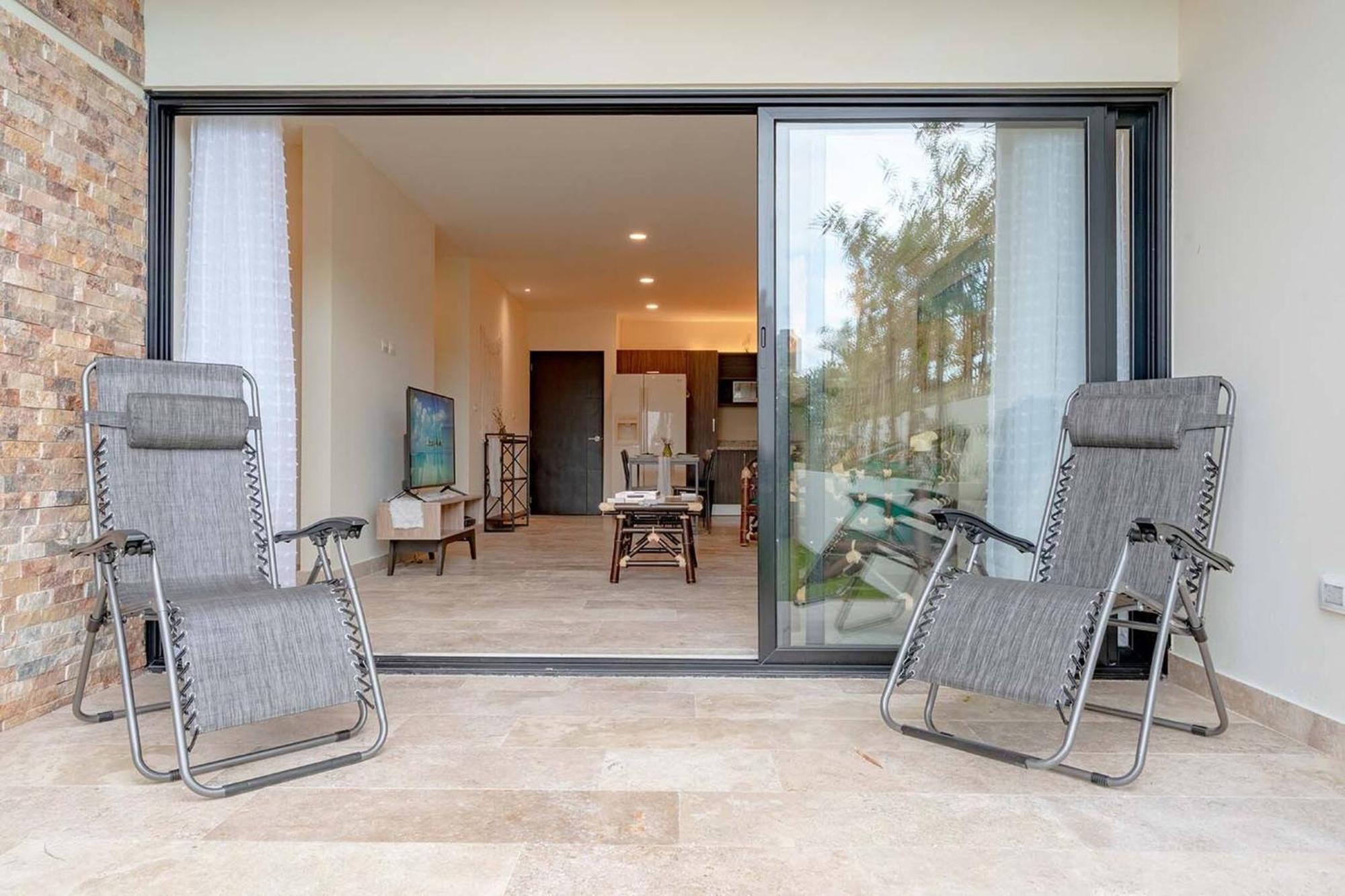 Oasis - 2 Bedroom With Pool, Gym, Private Terrace - At Veranto *