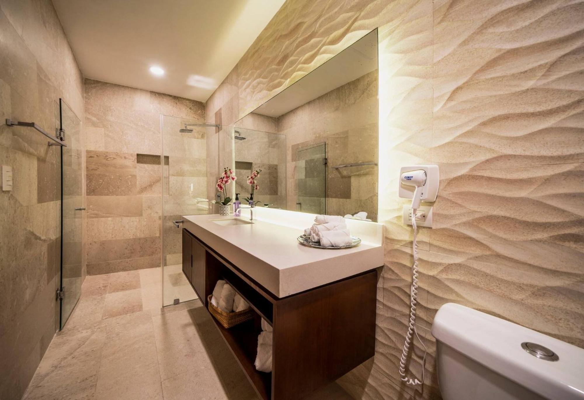 Сasa de vacaciones Luxury 2 Bedroom With Private Jacuzzi & Bbq - At Cruz Con Mar - Maricruz