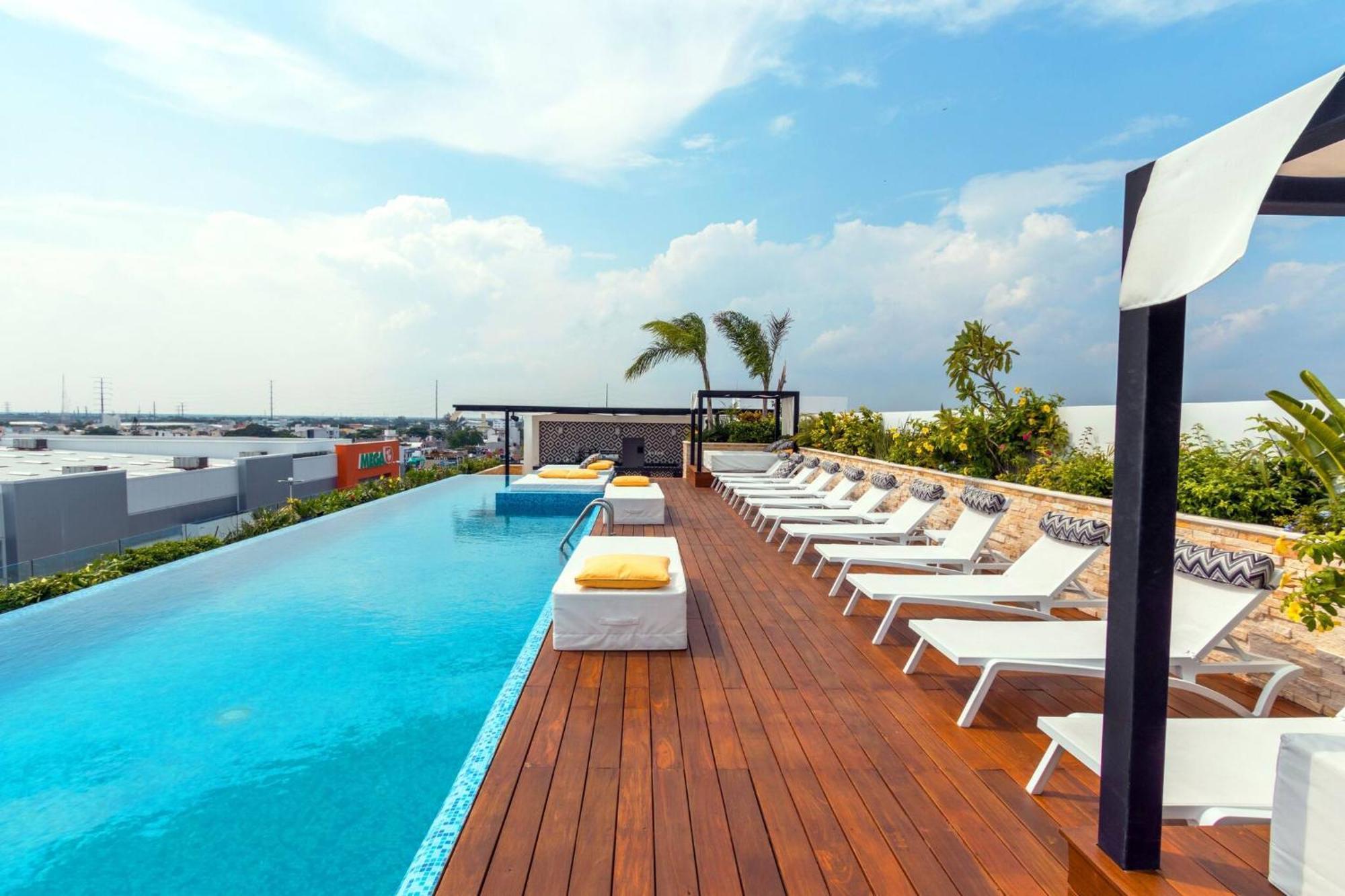 Luxury 1 Bedroom - 2 Pools & Gym - At The - Descanso Playa del Carmen
