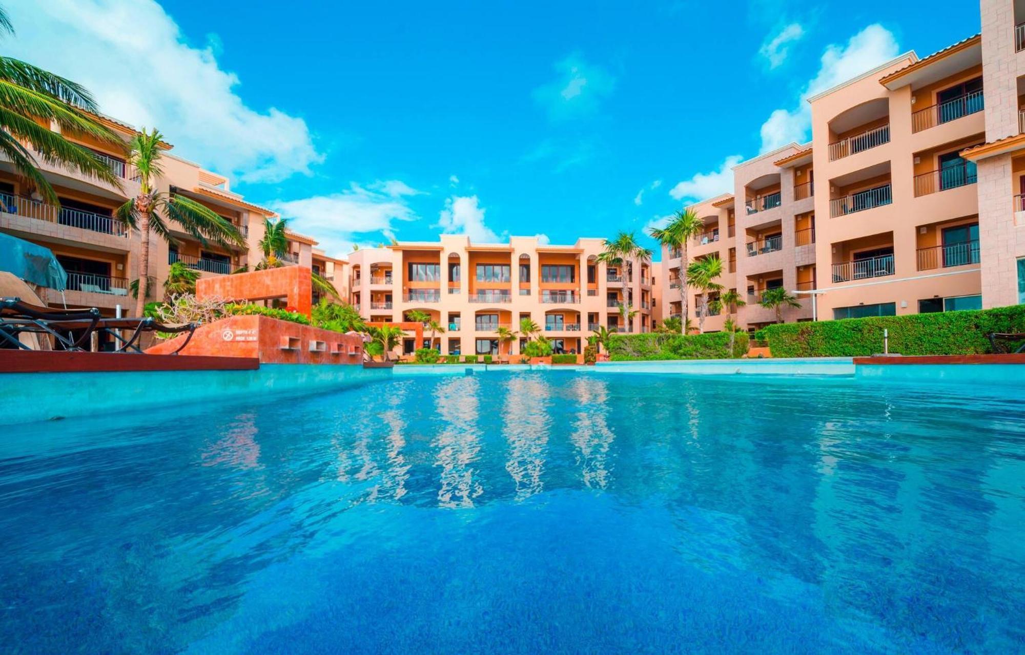 Surf 408 - Beachfront Stunning Ocean View Penthouse - At El Faro Nhà nghỉ