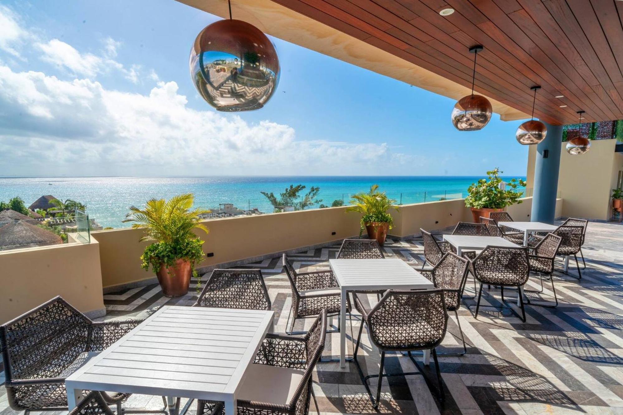 Luxury 2 Bedroom - Beautiful Ocean View At Singular Joy Residences, Jade *