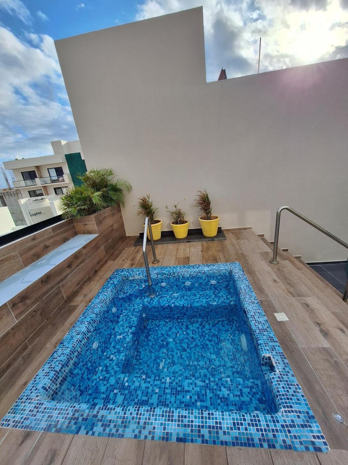 George Luxury Apartment