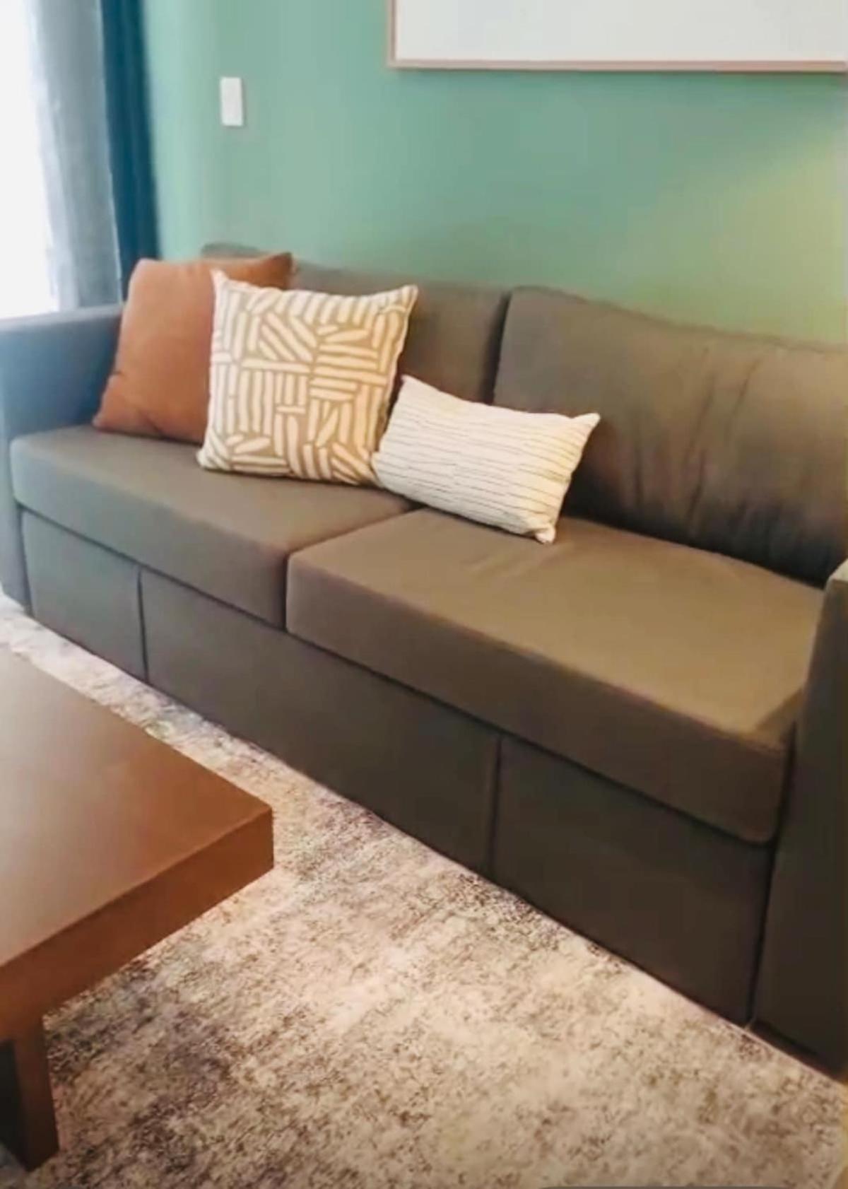 Apartment Amazing New Location *