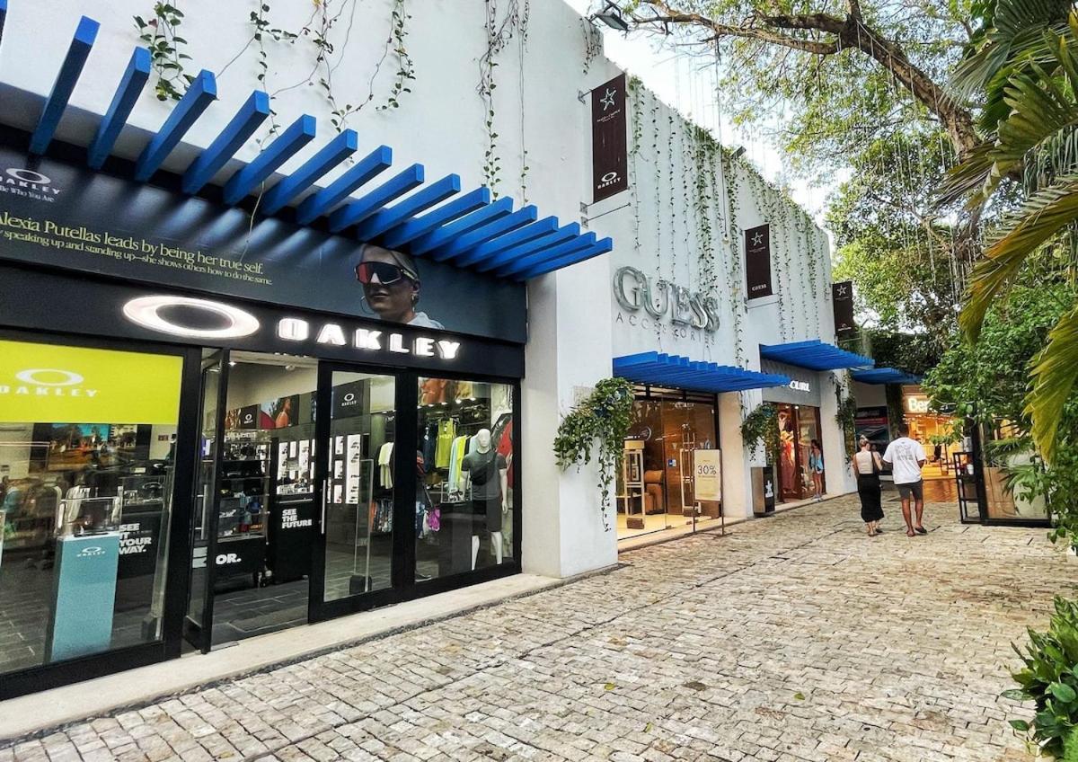 5 Min Walking To The At Paraiso Apartment Playa del Carmen