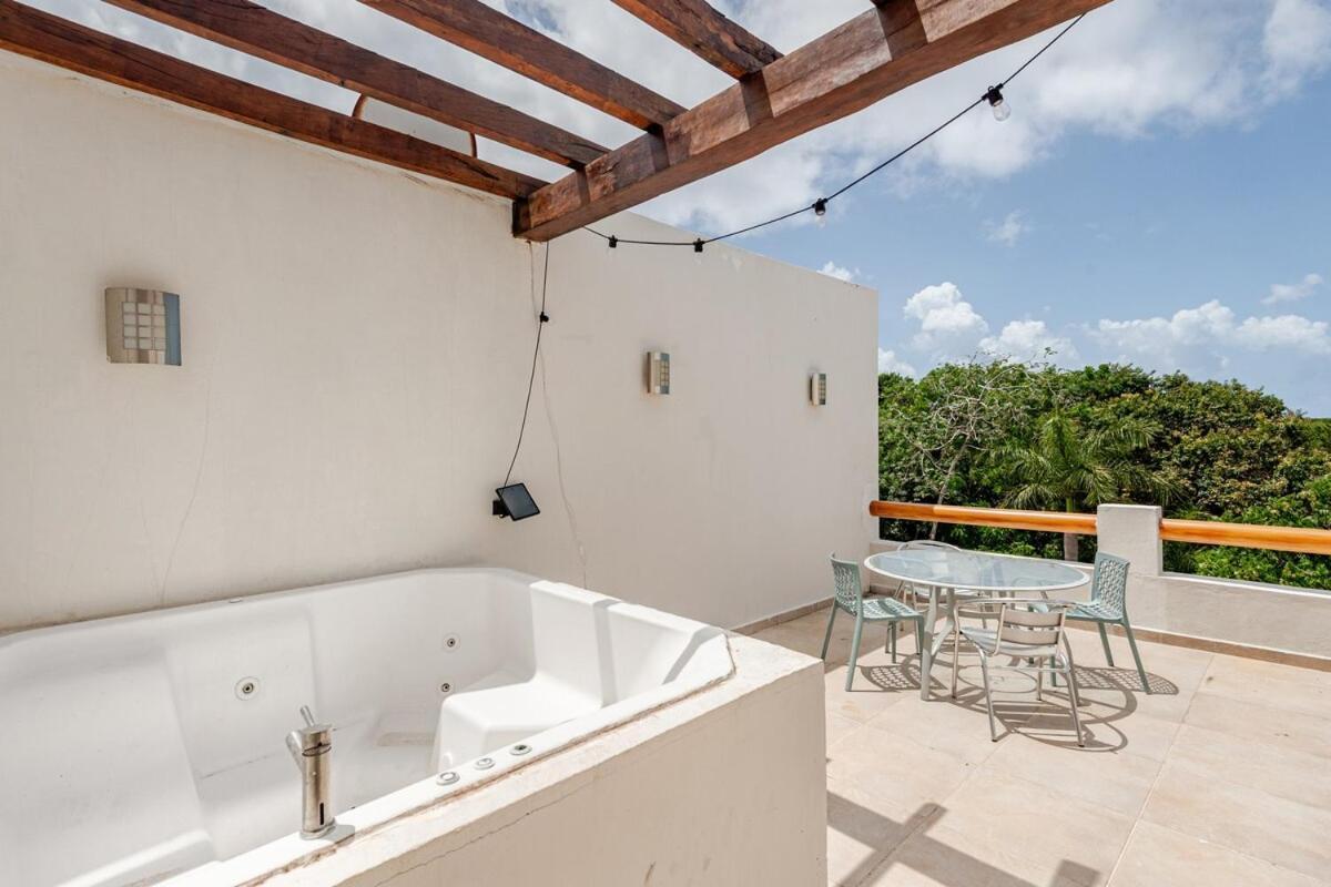5 Min Walking To The At Paraiso * Playa del Carmen
