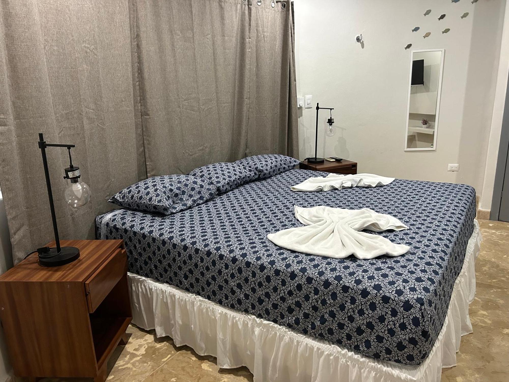 Apartment Blue Angel 10 A Unos Paso De La 5av