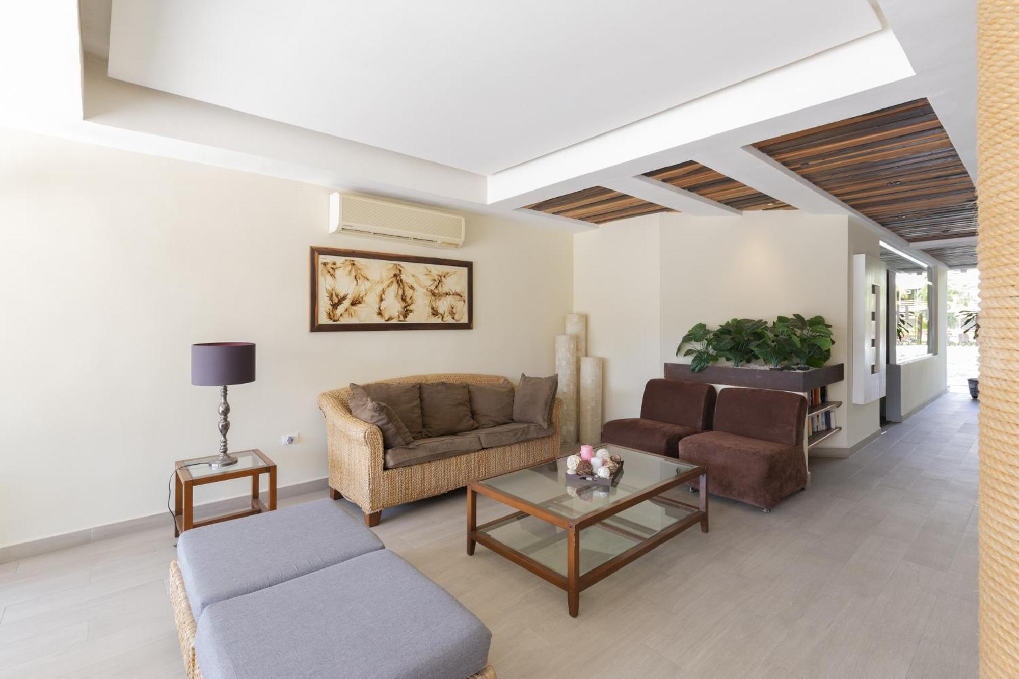 Apartment Blue Adobe Nest At Sabbia