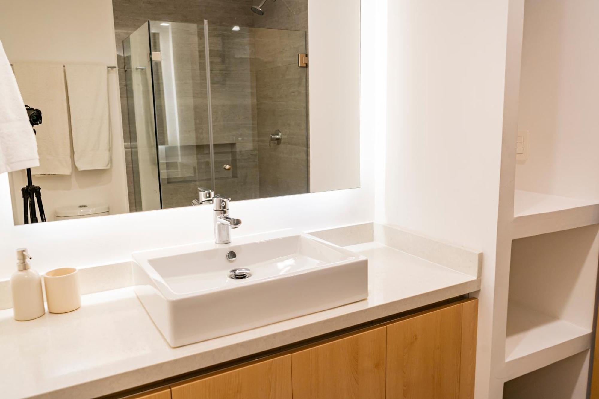 Sensai By Andiani Travel Apartment
