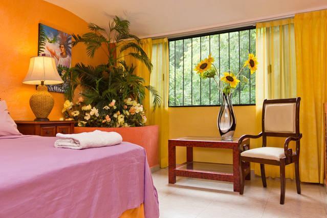Bed & Breakfast Hibiscus 3*