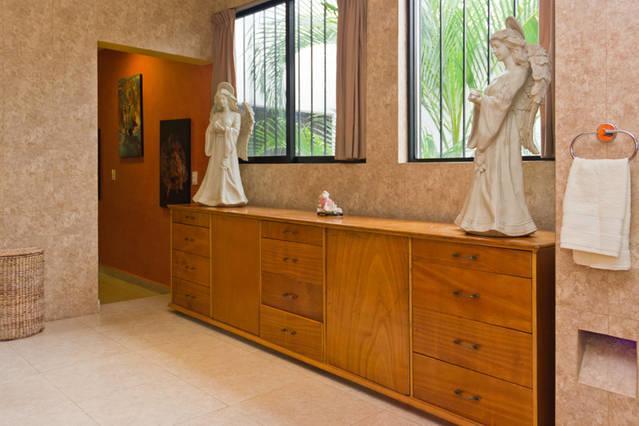 Hibiscus Bed & Breakfast 3*