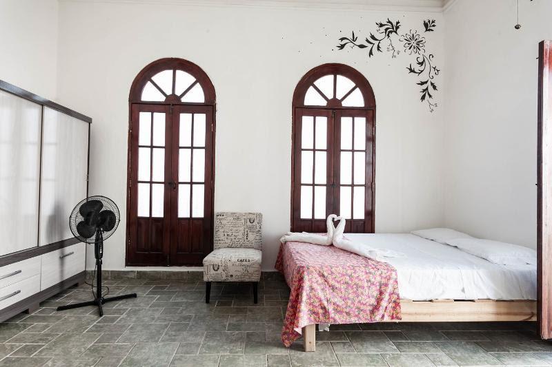 Khách sạn Coral 4*