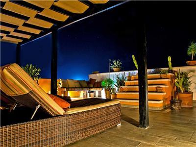 La Galeria By Bunik Hotel