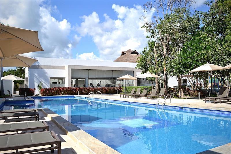 Grande Y Hermosa Casa En Residencial Bali * Playa del Carmen