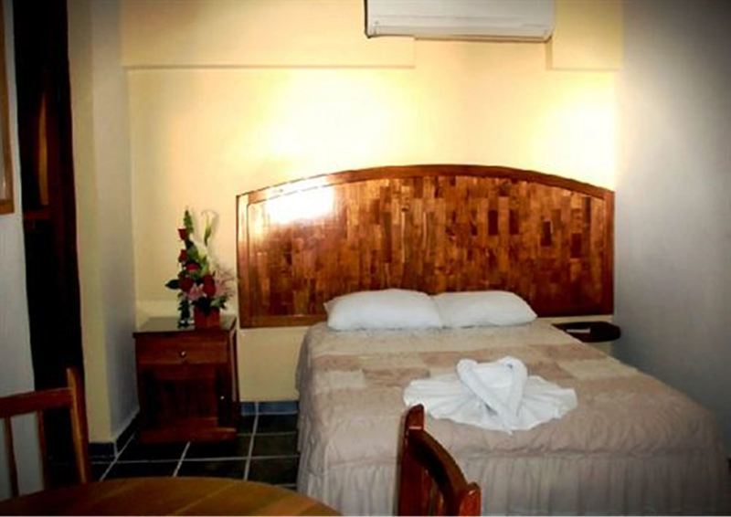 Plaza Del Sol Hotel