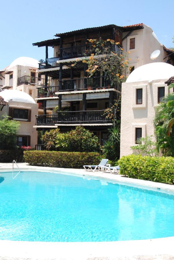 Casita Coba Steps Beach Apartamento