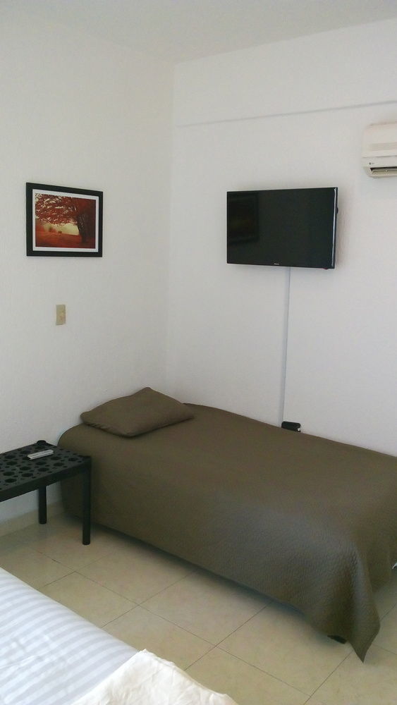 Căn hộ Playa 34/40 *
