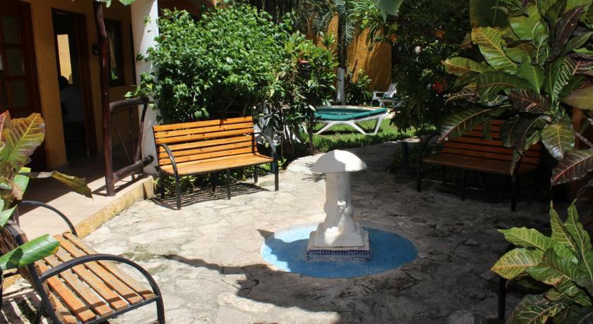Bosque Caribe, 5th Av. Zone Hotel 3*