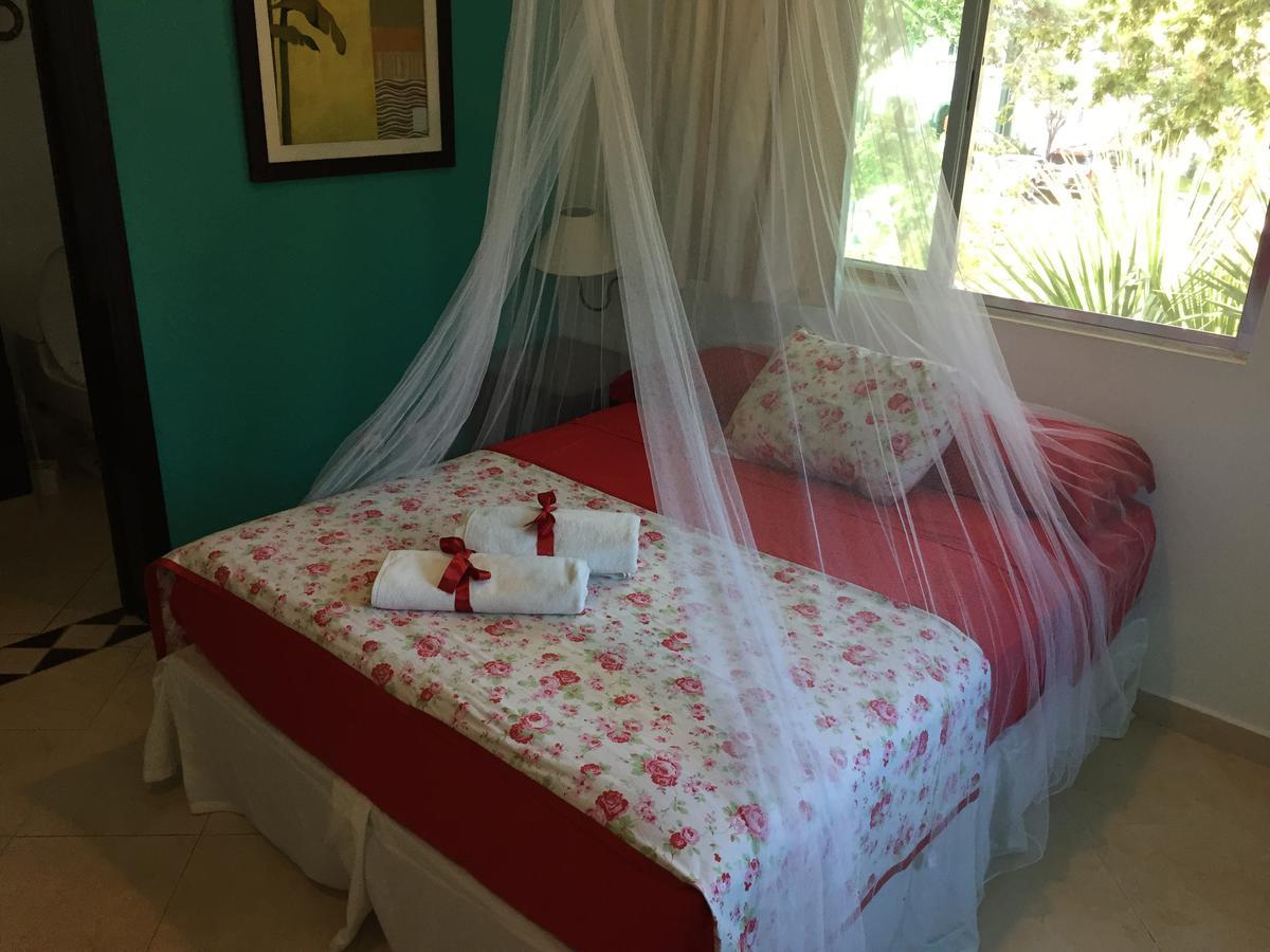 Bed & Breakfast Esquina De La Felicidad De Playacar *