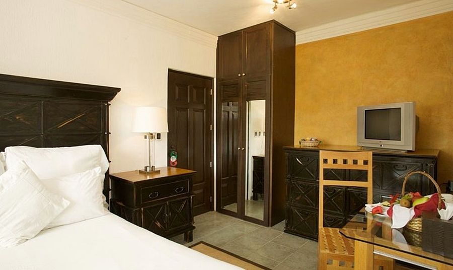 Hotel Hacienda Paradise 4*