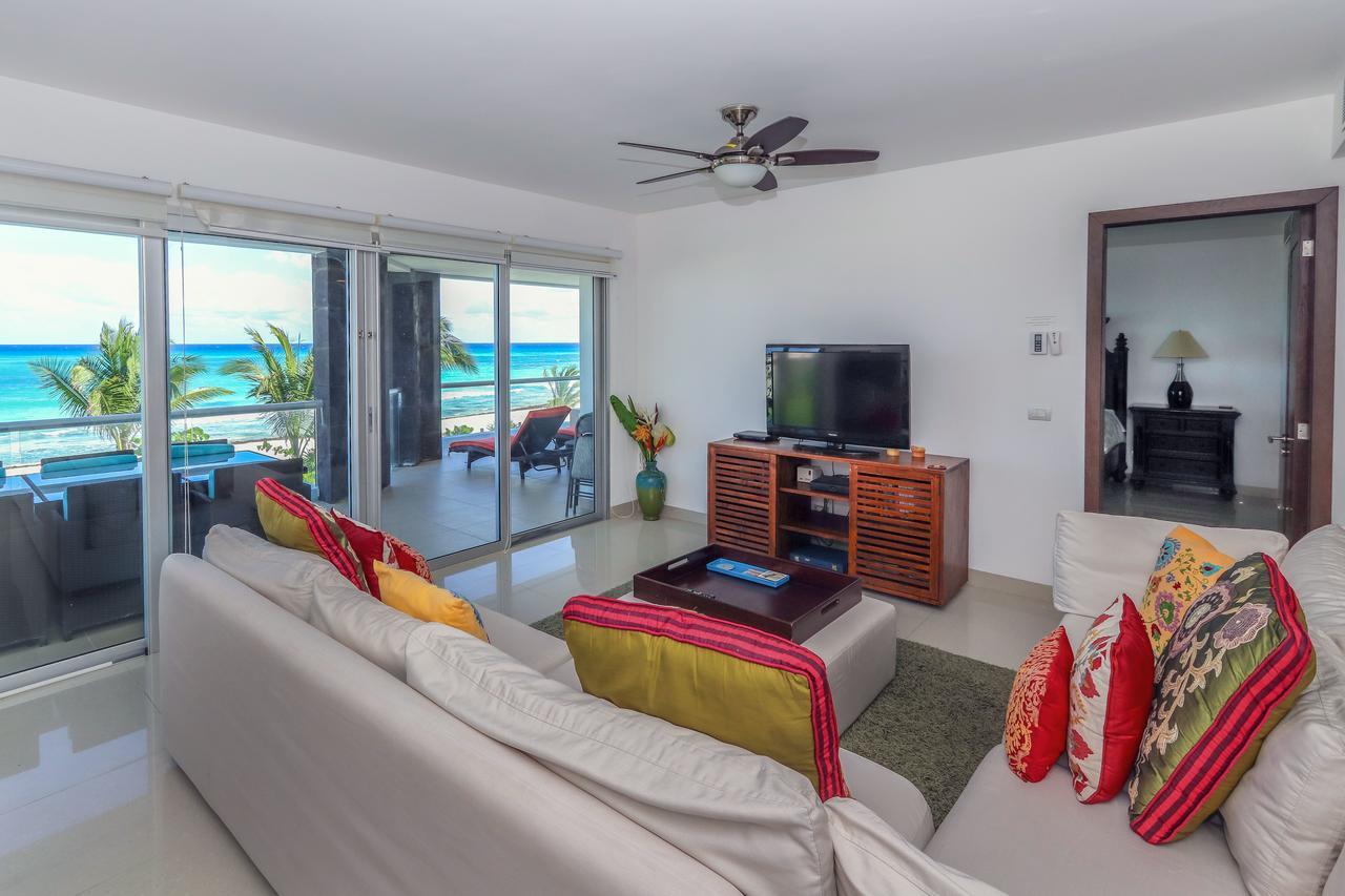 Beachfront With Jacuzzi, 3 Bedroom & Pool - At Mareazul Corazon *