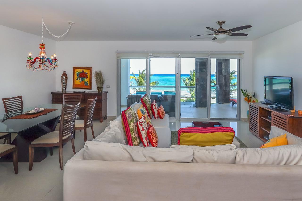Ferienhaus Beachfront With Jacuzzi, 3 Bedroom & Pool - At Mareazul Corazon *