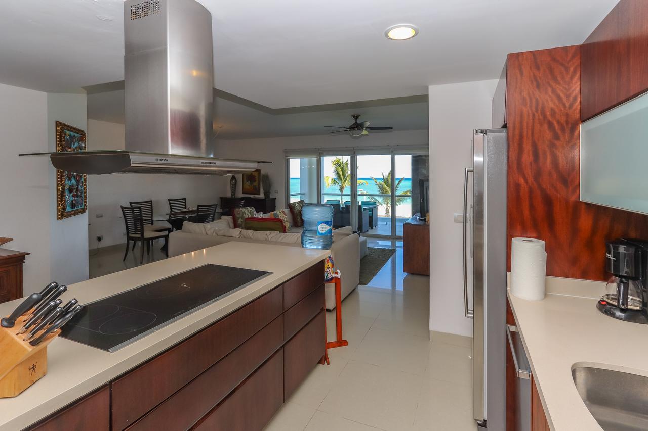 Beachfront With Jacuzzi, 3 Bedroom & Pool - At Mareazul Corazon * Playa del Carmen