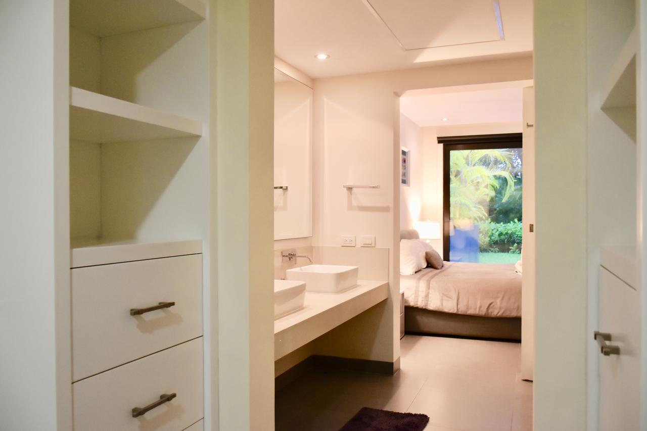 Apartment Family Getaway At Nick Price Residences