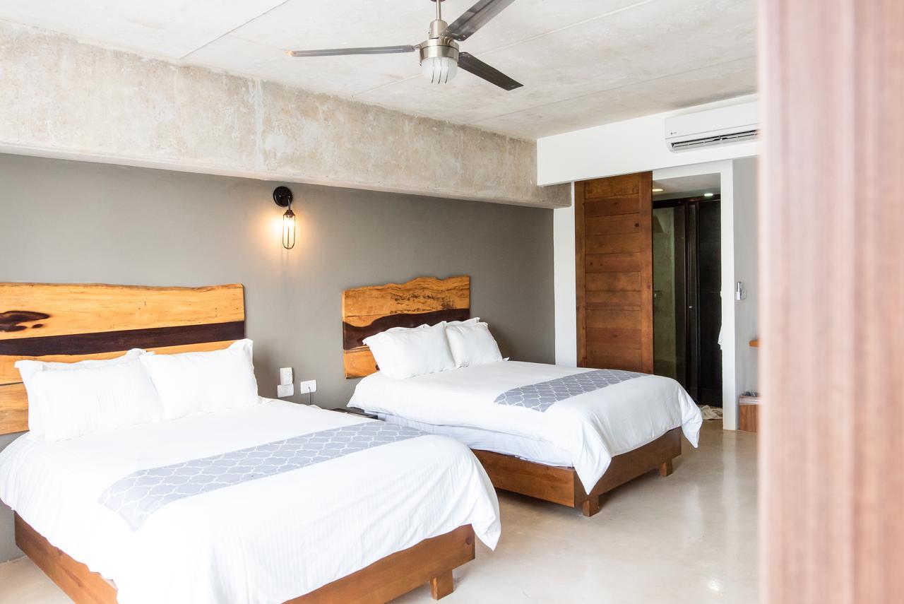 52 Hotel 4*
