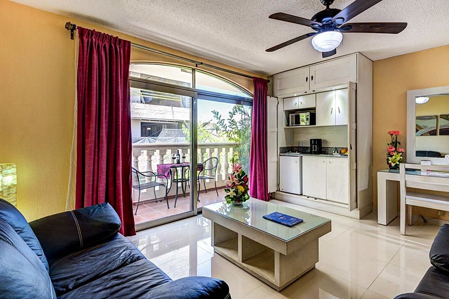 Aparthotel Corazon