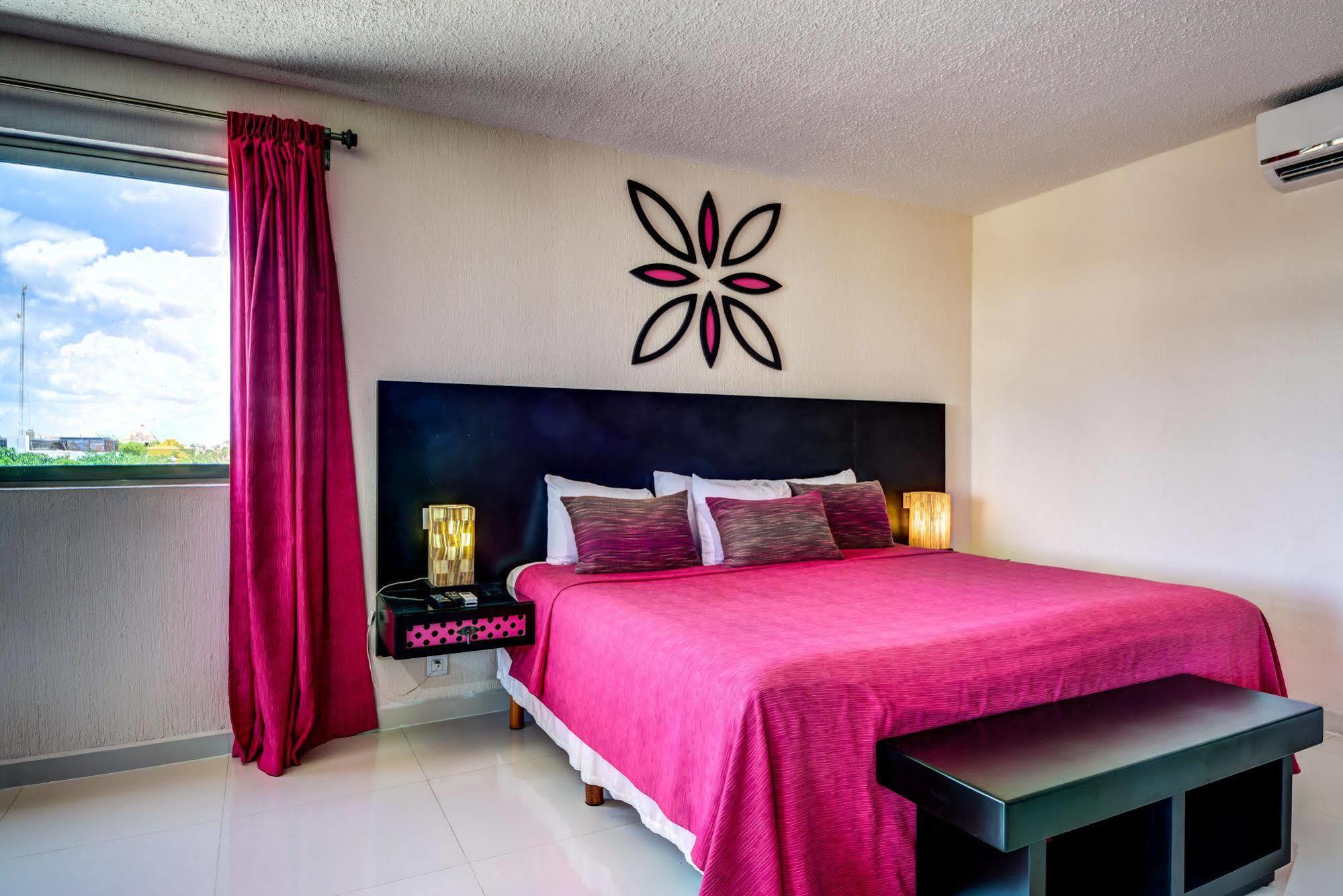 Corazon Aparthotel 3*