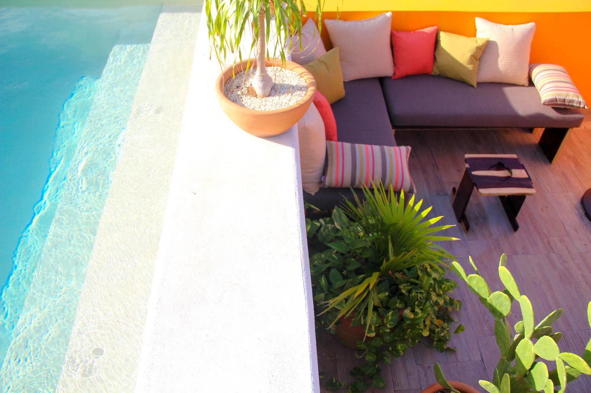 Hotel La Galeria By Bunik 3*