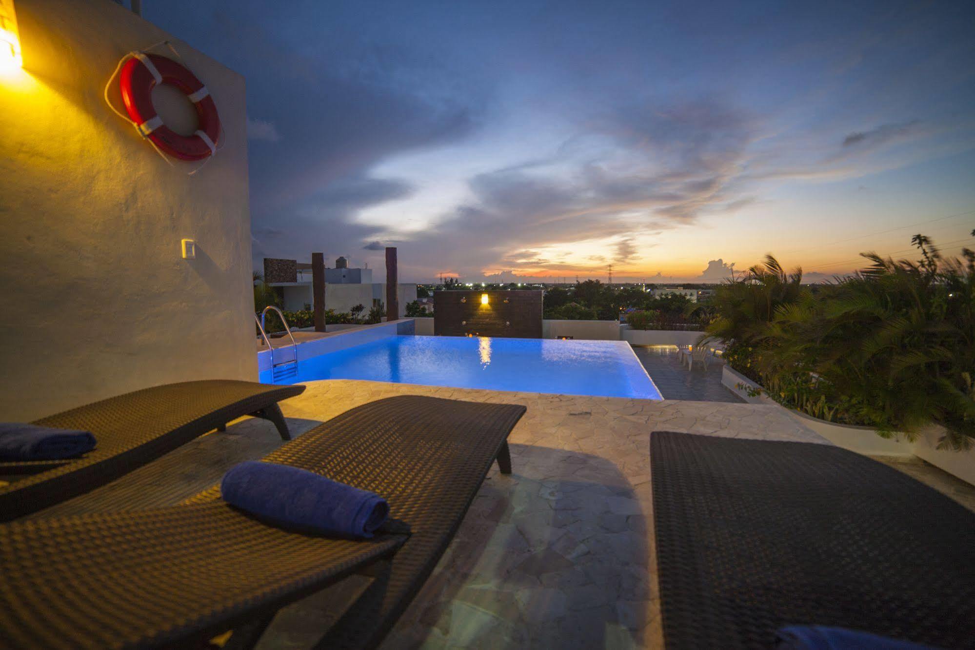 Angelo's Hotel 3*
