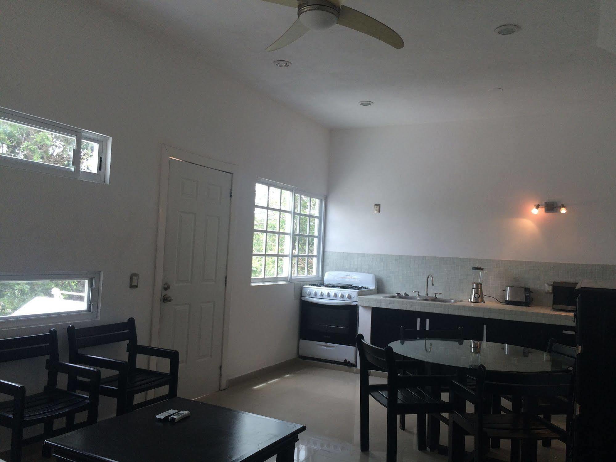 Khách sạn hẻo lánh Nasim Con Acceso Club Gratis, Metros 5th Avenida Playa del Carmen