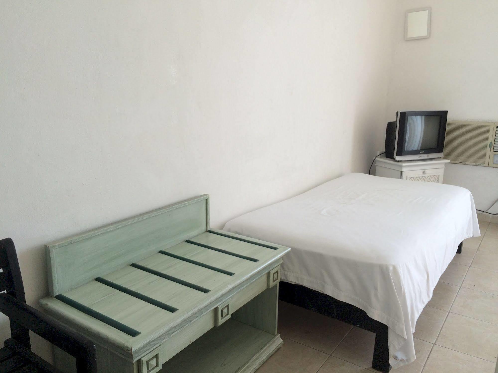 Nasim Apartahotel