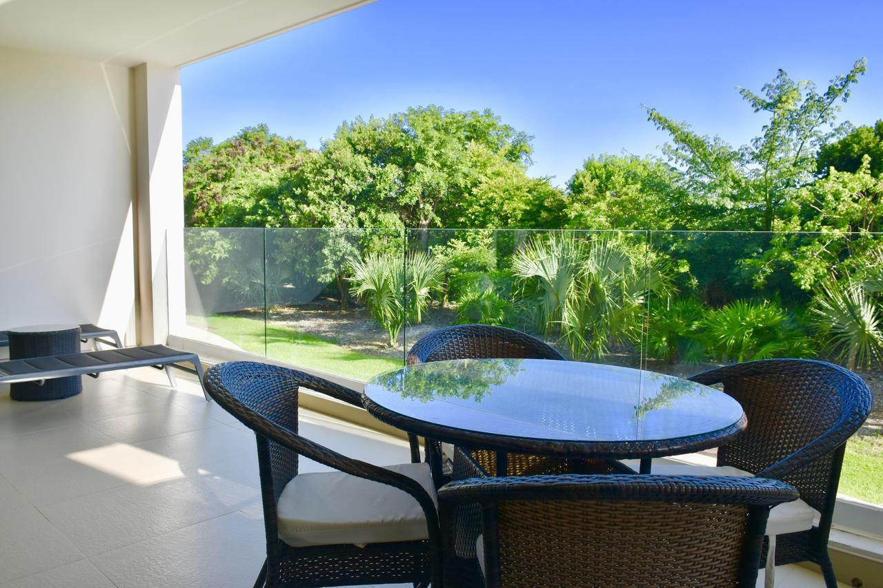 Family Getaway At Nick Price Residences *