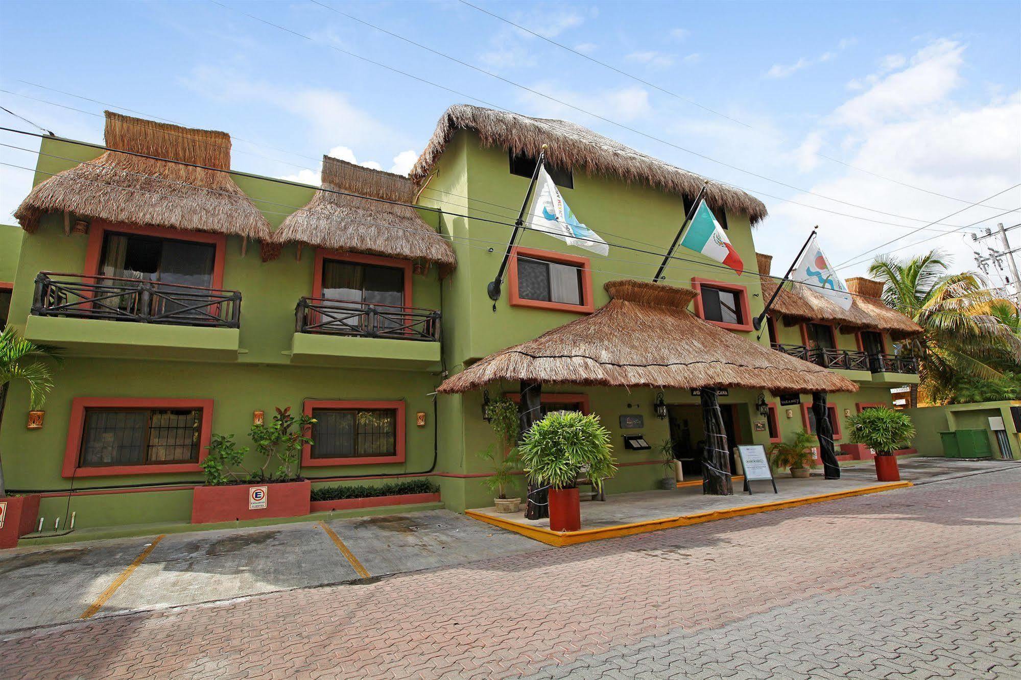 Aventura Mexicana Hotel 3*
