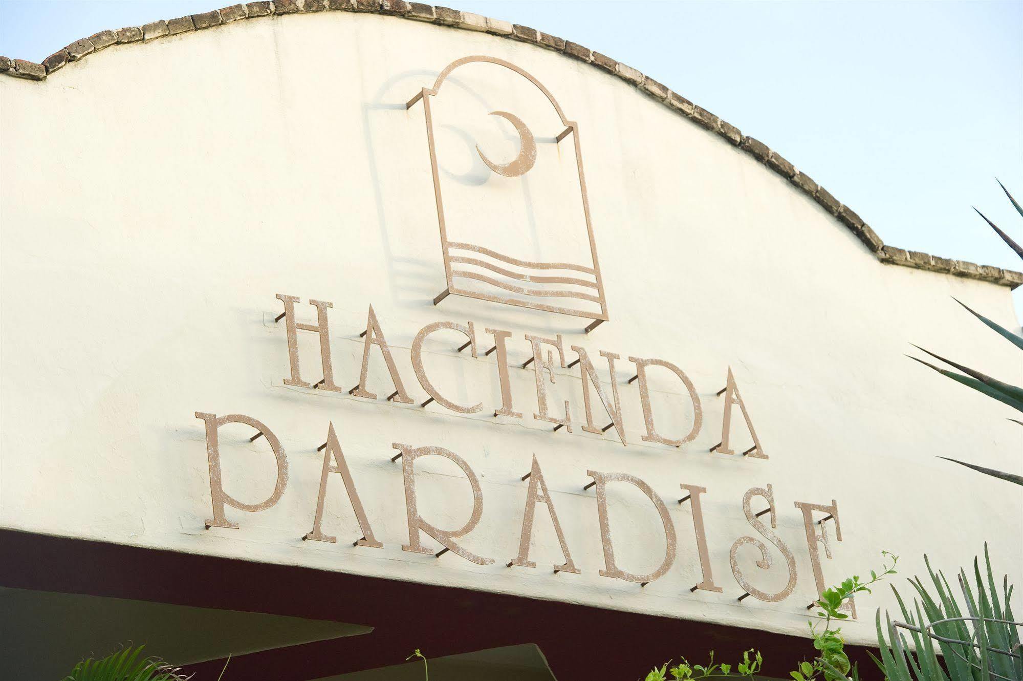 Hacienda Paradise Khách sạn